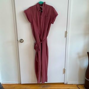 Super cute cotton Alex Mill jumpsuit, medium in a dusty rose